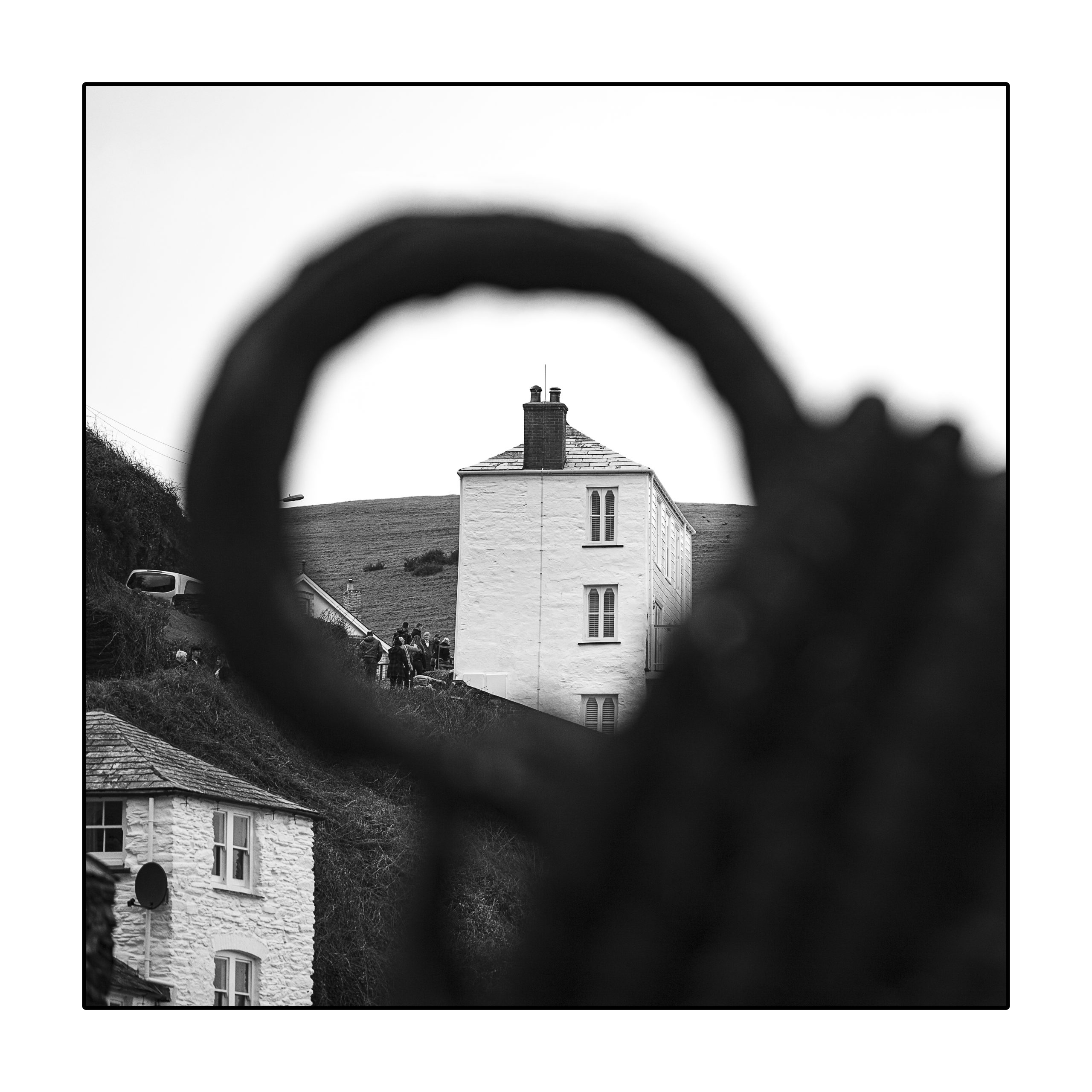 7 Inspiring Square Crop Black and White Photography Tips