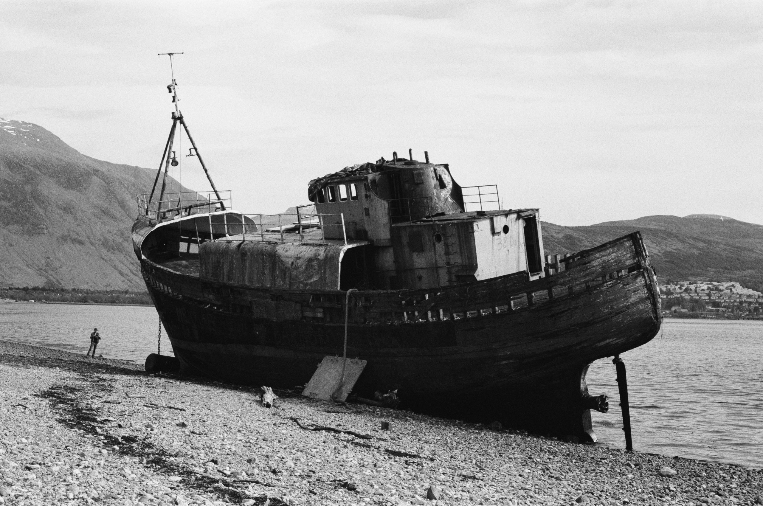 Exploring the Mysteries of Shipwreck Photography