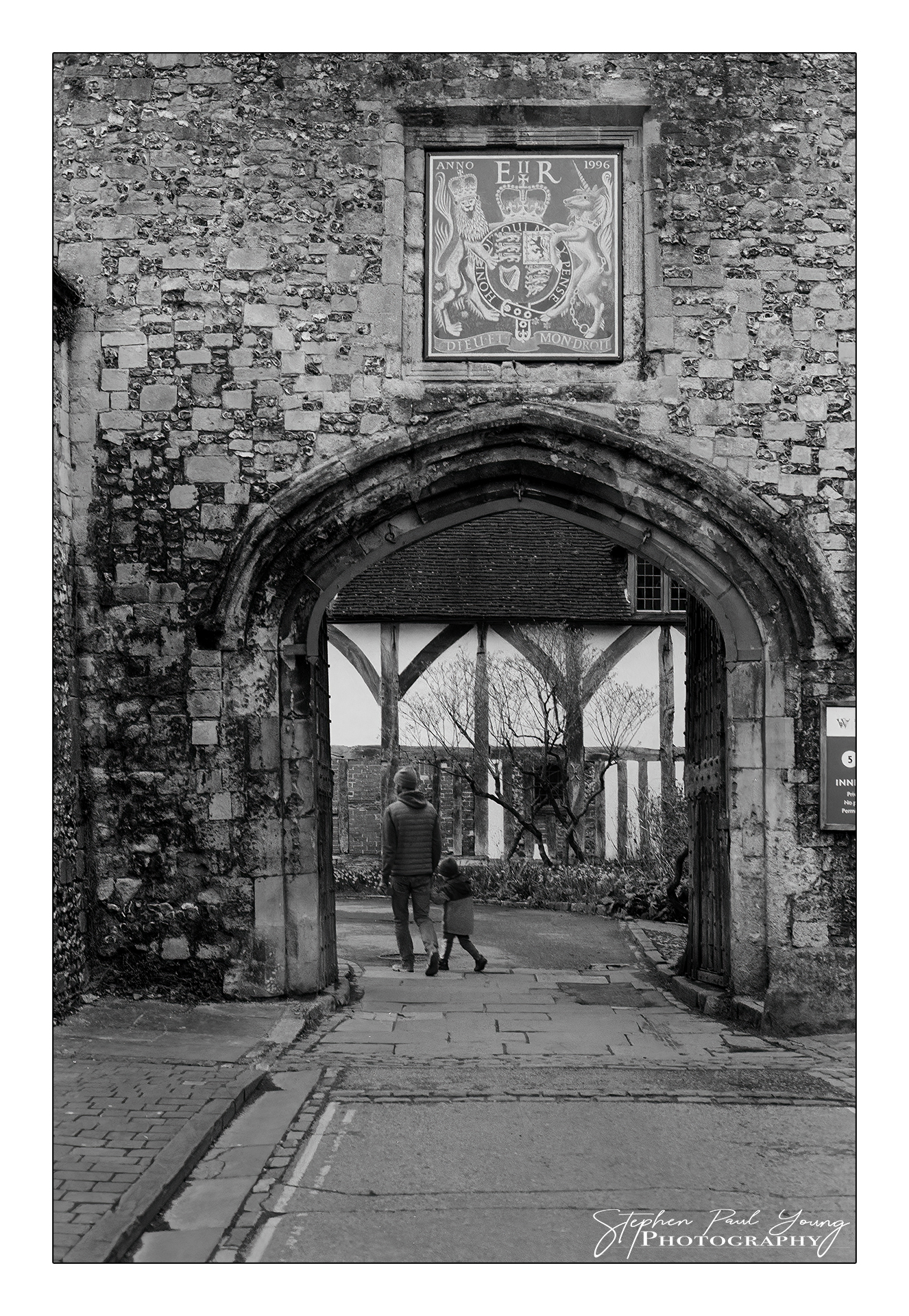 Capturing 35mm Urban Photography Landscapes with 35mm Film