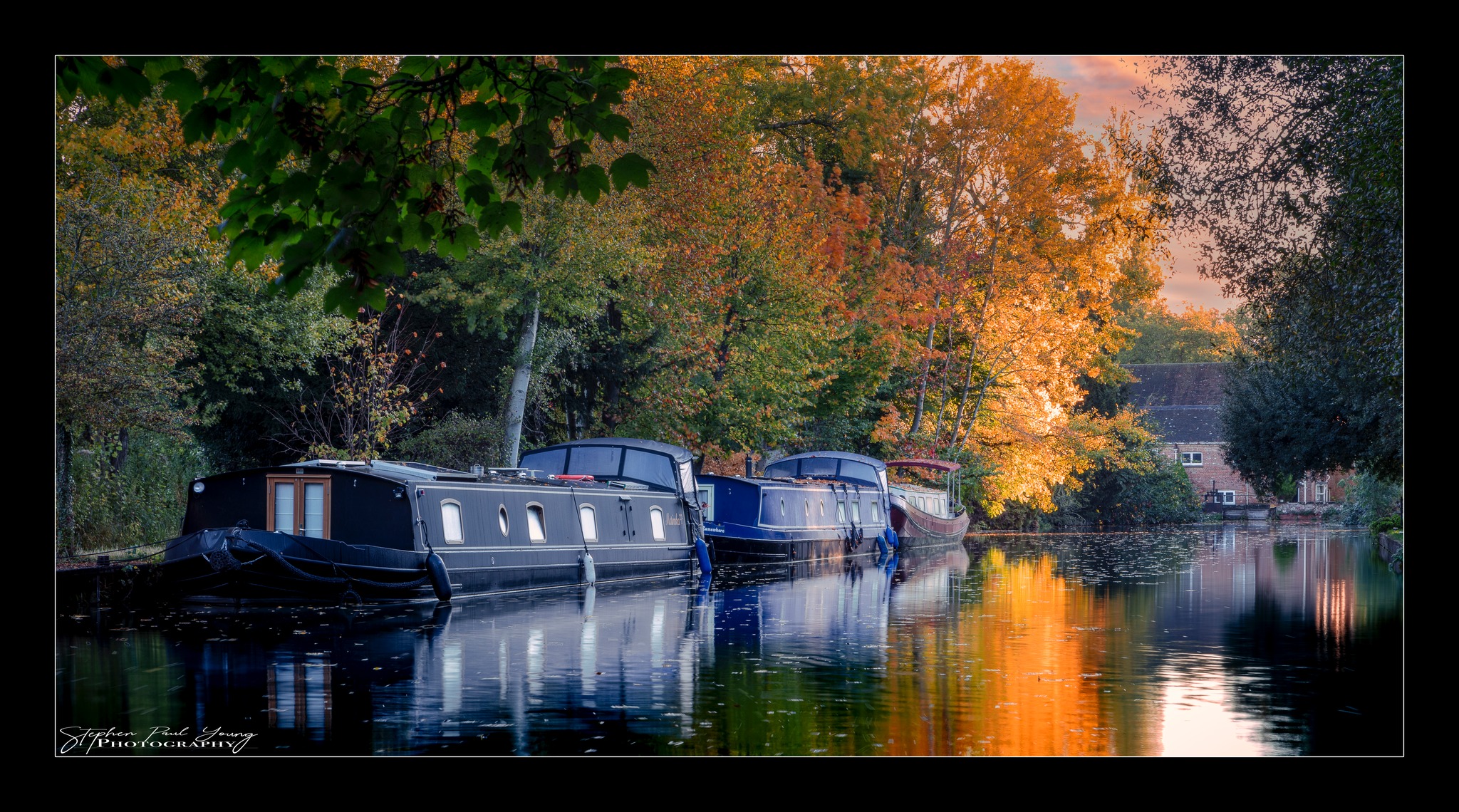 low light photography settings,The Challenge of Low Light,How Winter Affects Photography,Post-Processing for Winter Photography,Explore Winter Photography,Low Light and High ISO