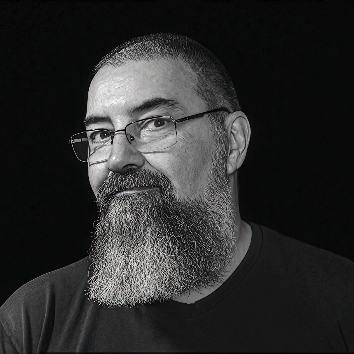 Black and white portrait headshot of Jason Reading Photography