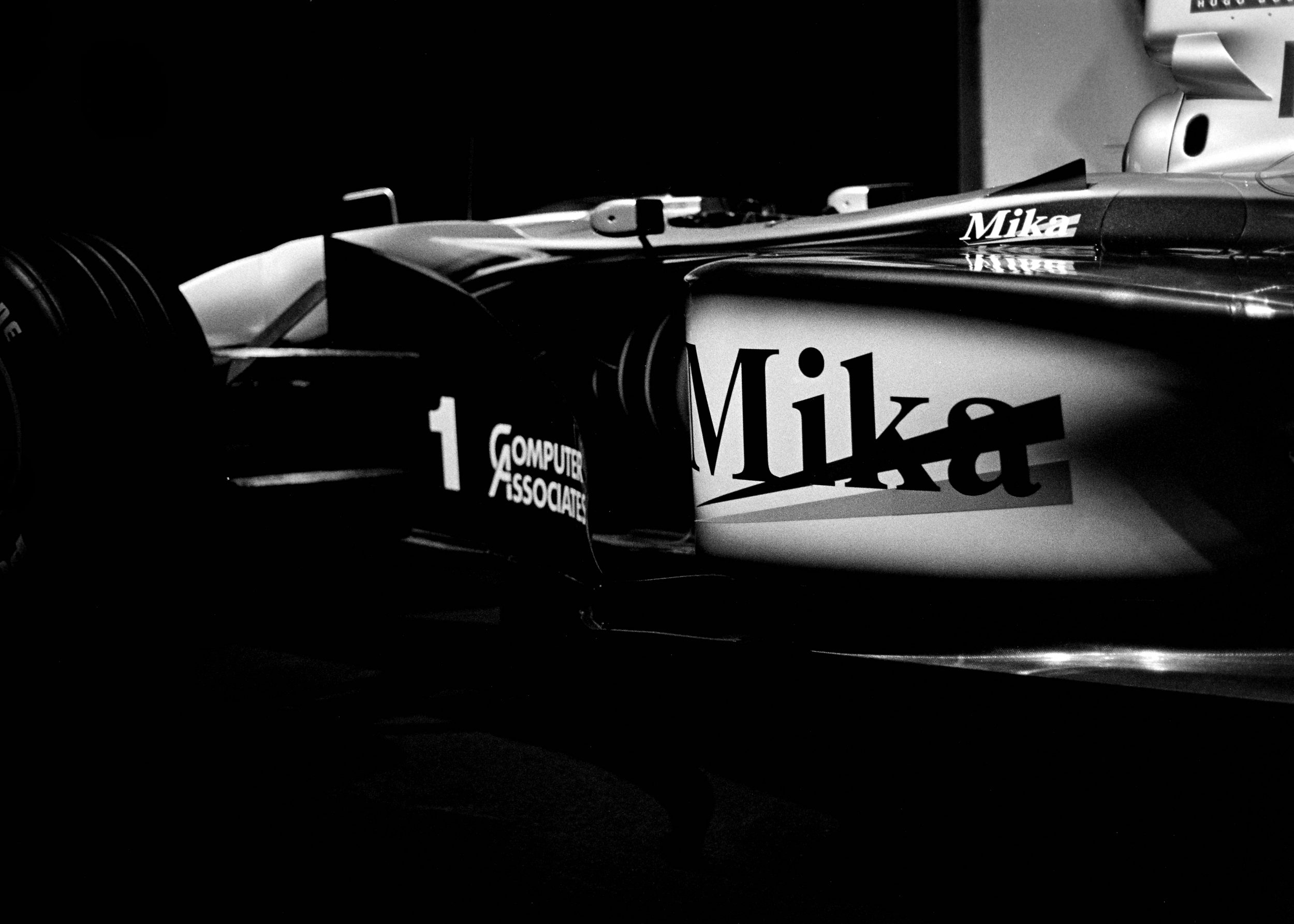 Black & White Film Downloads